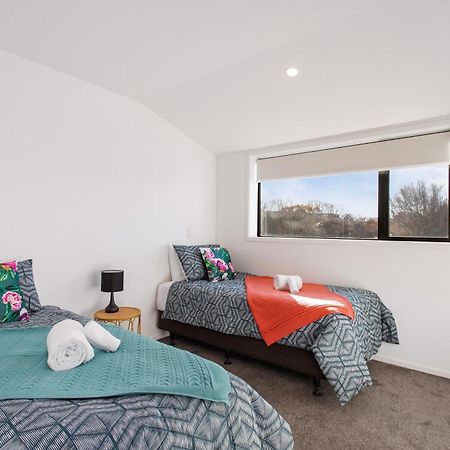 Penthouse Apartment Scenic Views-Spacious 2Br Christchurch Exteriér fotografie